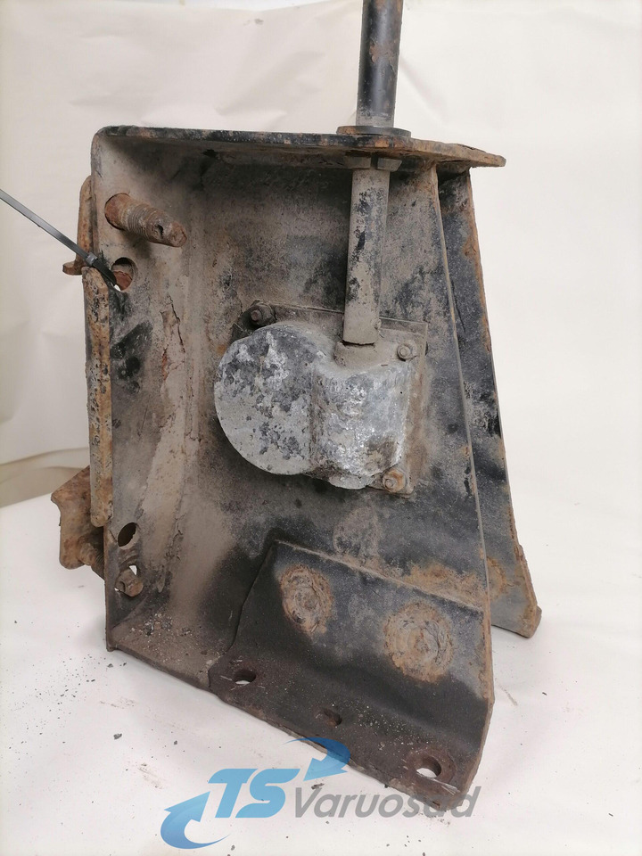 MAN Spare wheel carrier 81424015275 - Pieza universal para Camión: foto 3 MAN Spare wheel carrier 81424015275 - Pieza universal para Camión: foto 3