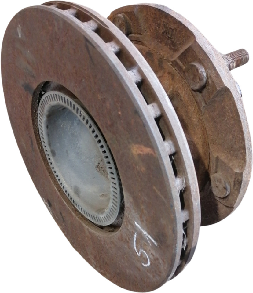 MB Atego truck with wheel hub A9703560301 - Pieza universal para Camión: foto 1 MB Atego truck with wheel hub A9703560301 - Pieza universal para Camión: foto 1