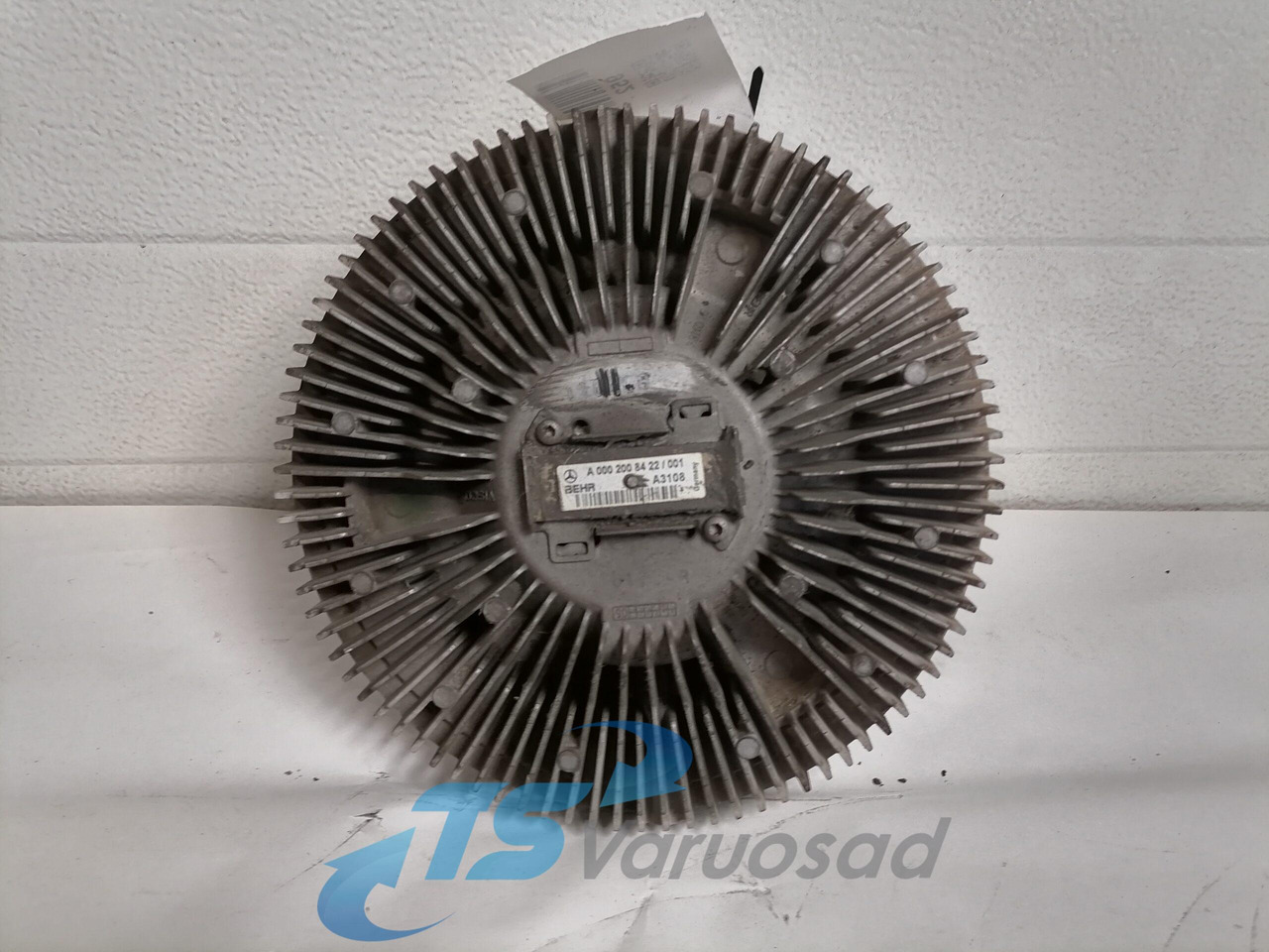 MB Cooling fan A0002008422 - Ventilador para Camión: foto 1 MB Cooling fan A0002008422 - Ventilador para Camión: foto 1