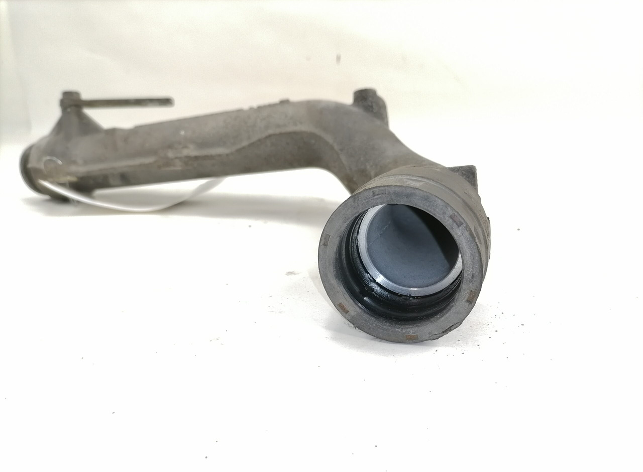 Mercedes-Benz Coolant pipe A4712032702 - Sistema de refrigeración para Camión: foto 3 Mercedes-Benz Coolant pipe A4712032702 - Sistema de refrigeración para Camión: foto 3