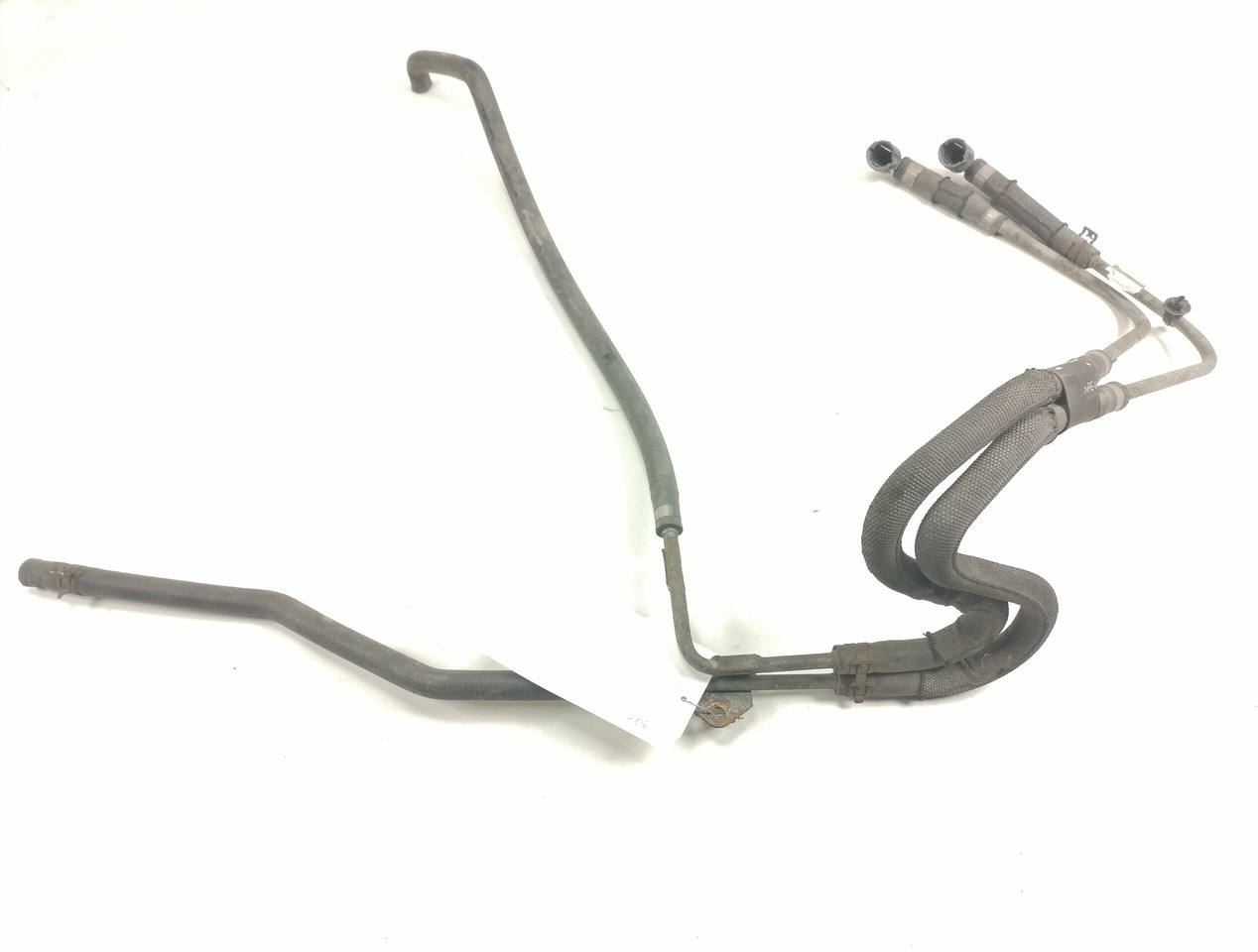 Mercedes-Benz Coolant pipe A9615002724 - Sistema de refrigeración para Camión: foto 3 Mercedes-Benz Coolant pipe A9615002724 - Sistema de refrigeración para Camión: foto 3