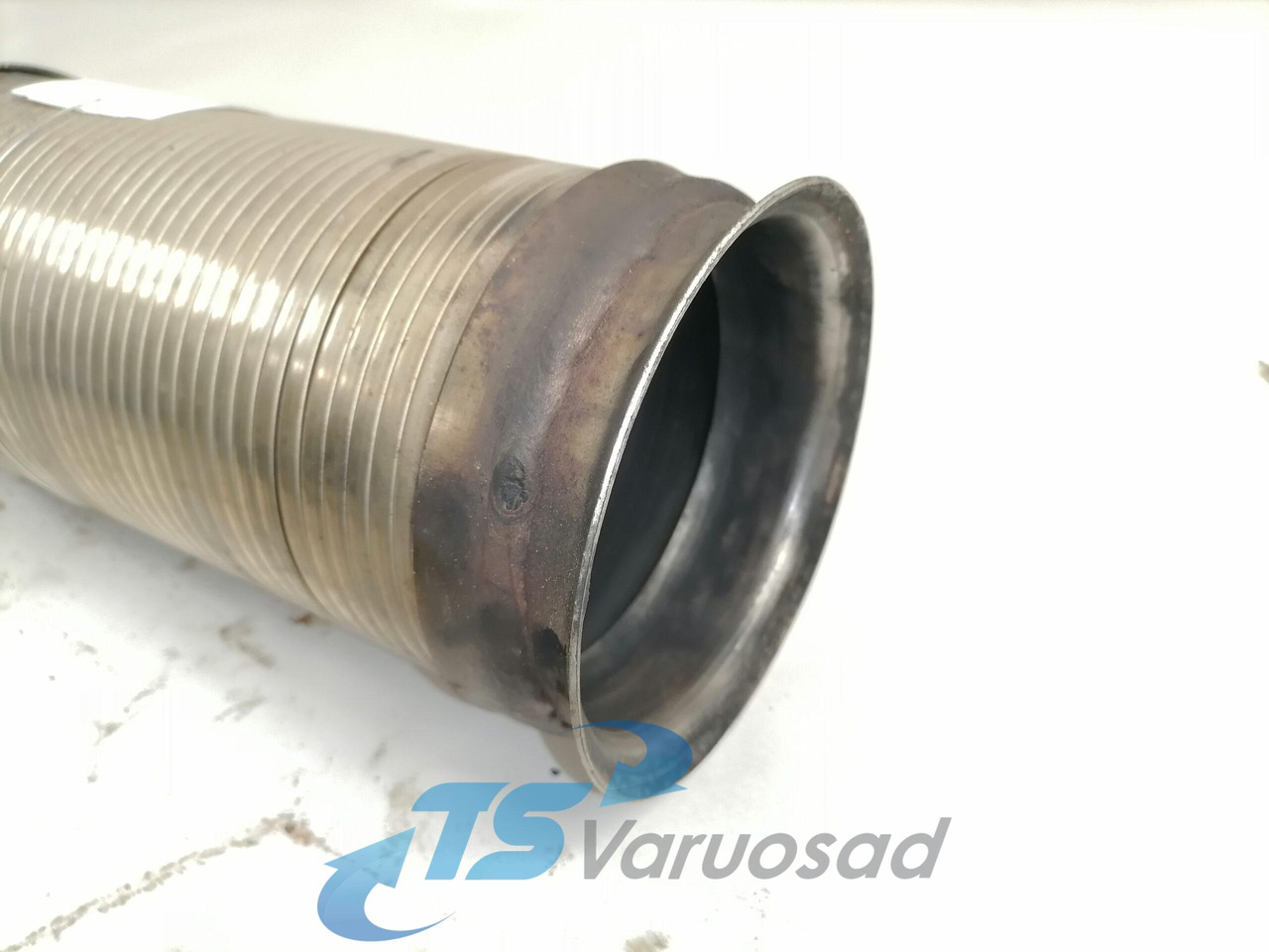 Mercedes-Benz Exhaust pipe A9304905419 - Silenciador para Camión: foto 2 Mercedes-Benz Exhaust pipe A9304905419 - Silenciador para Camión: foto 2