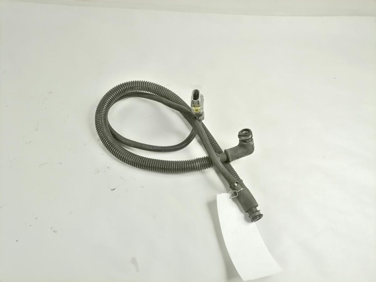 Scania ADBlue voolik 2432083 - Sistema de combustible para Camión: foto 3 Scania ADBlue voolik 2432083 - Sistema de combustible para Camión: foto 3