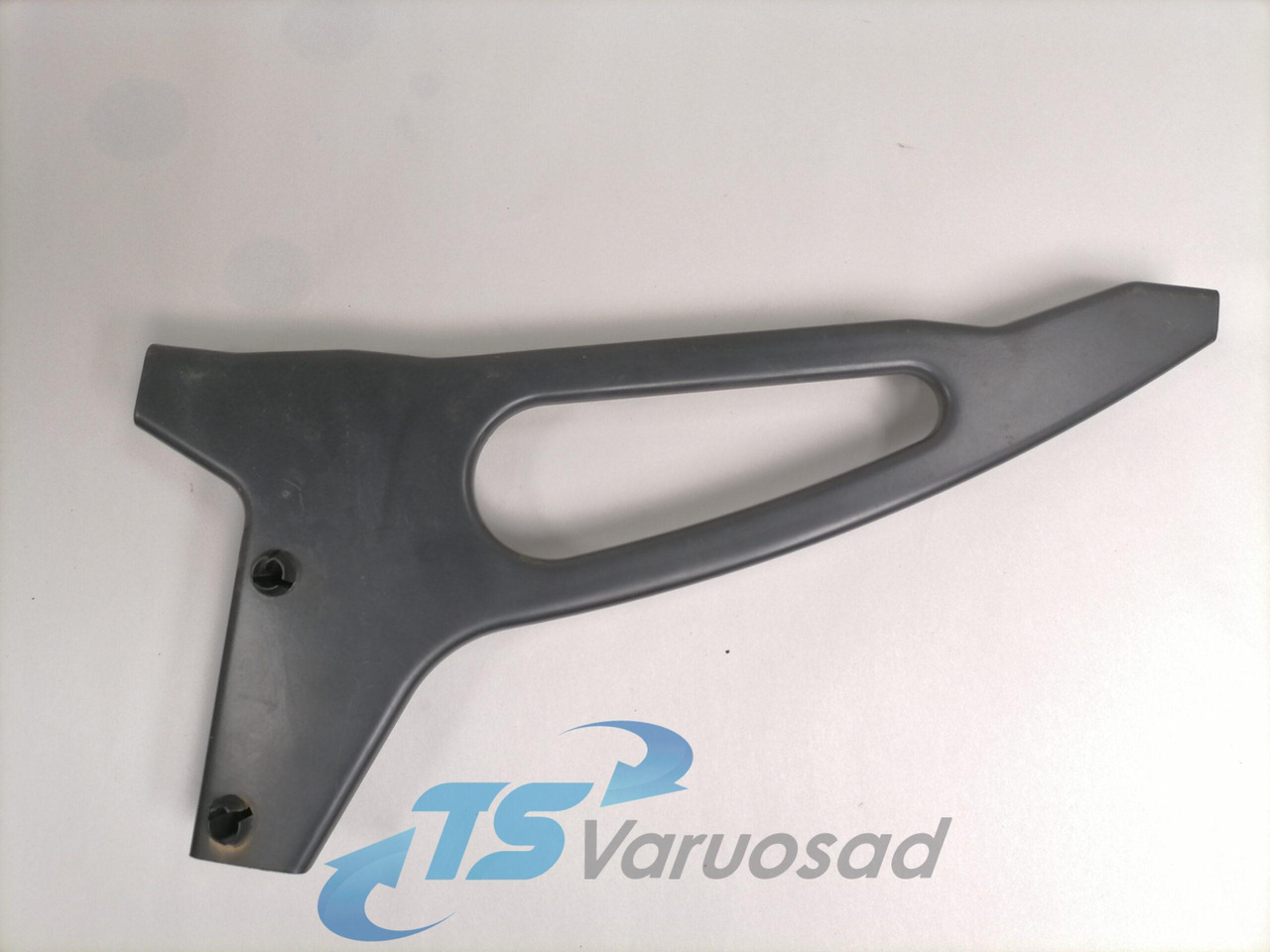 Scania Air deflector bracket 1756681 - Pieza universal para Camión: foto 1 Scania Air deflector bracket 1756681 - Pieza universal para Camión: foto 1