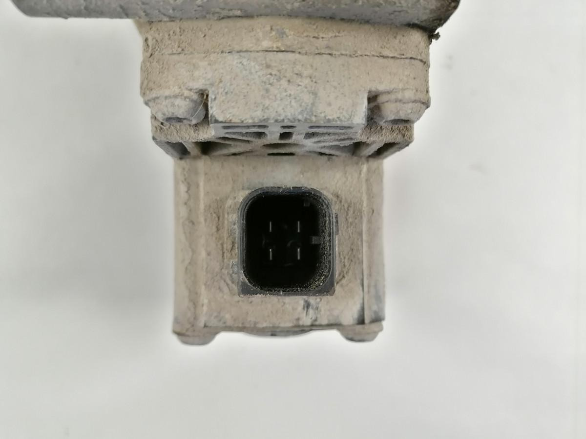 Scania Air suspension control valve, ECAS 1889796 - Válvula de freno para Camión: foto 3 Scania Air suspension control valve, ECAS 1889796 - Válvula de freno para Camión: foto 3