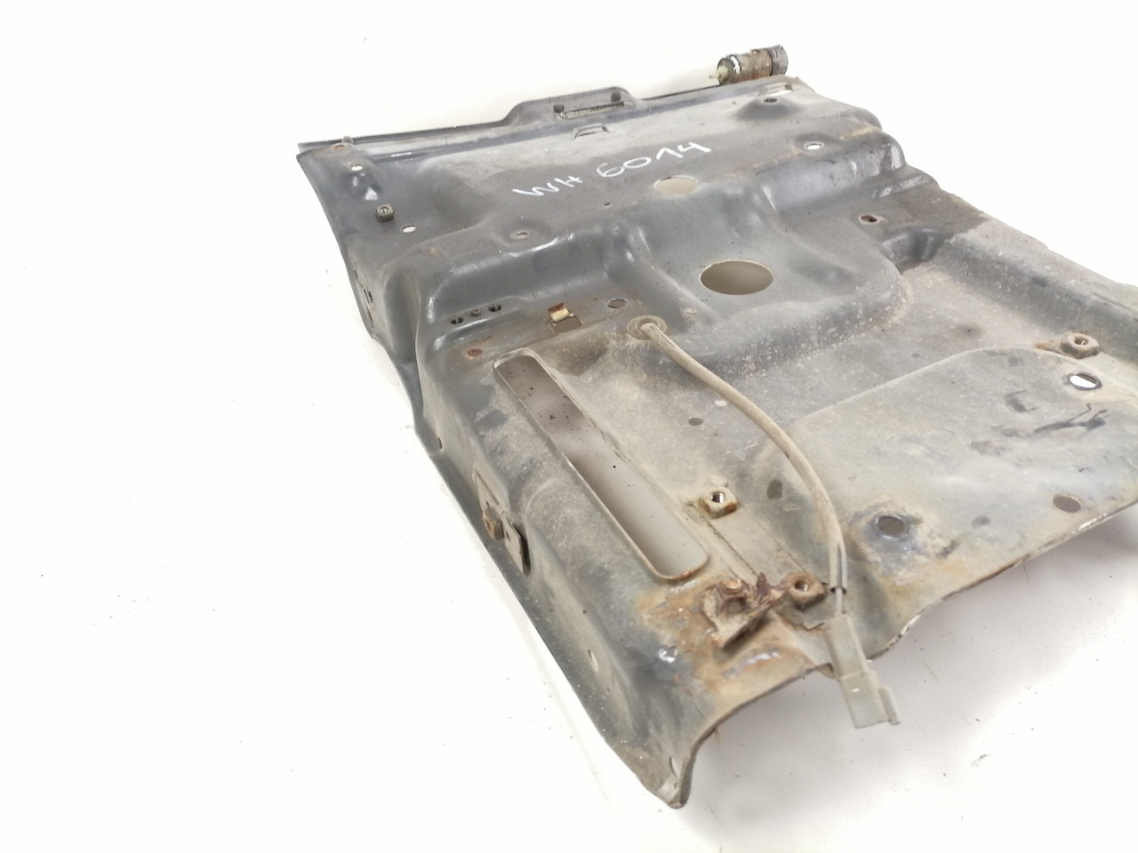 Scania Astmelaua u-plekk, parem 1515194 - Peldaño para Camión: foto 3 Scania Astmelaua u-plekk, parem 1515194 - Peldaño para Camión: foto 3