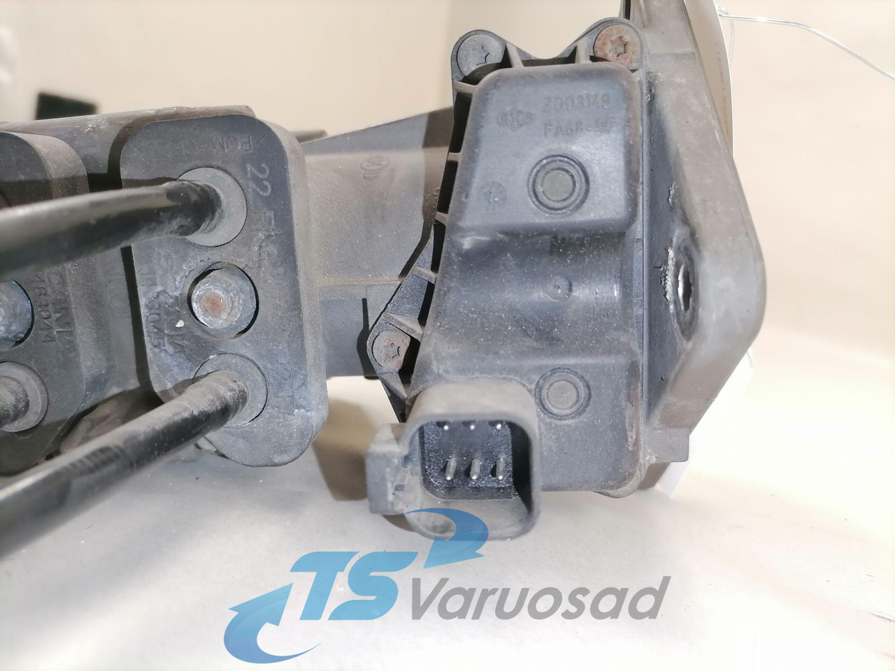 Scania Brake pressure control 1442938 - Válvula de freno para Camión: foto 4 Scania Brake pressure control 1442938 - Válvula de freno para Camión: foto 4