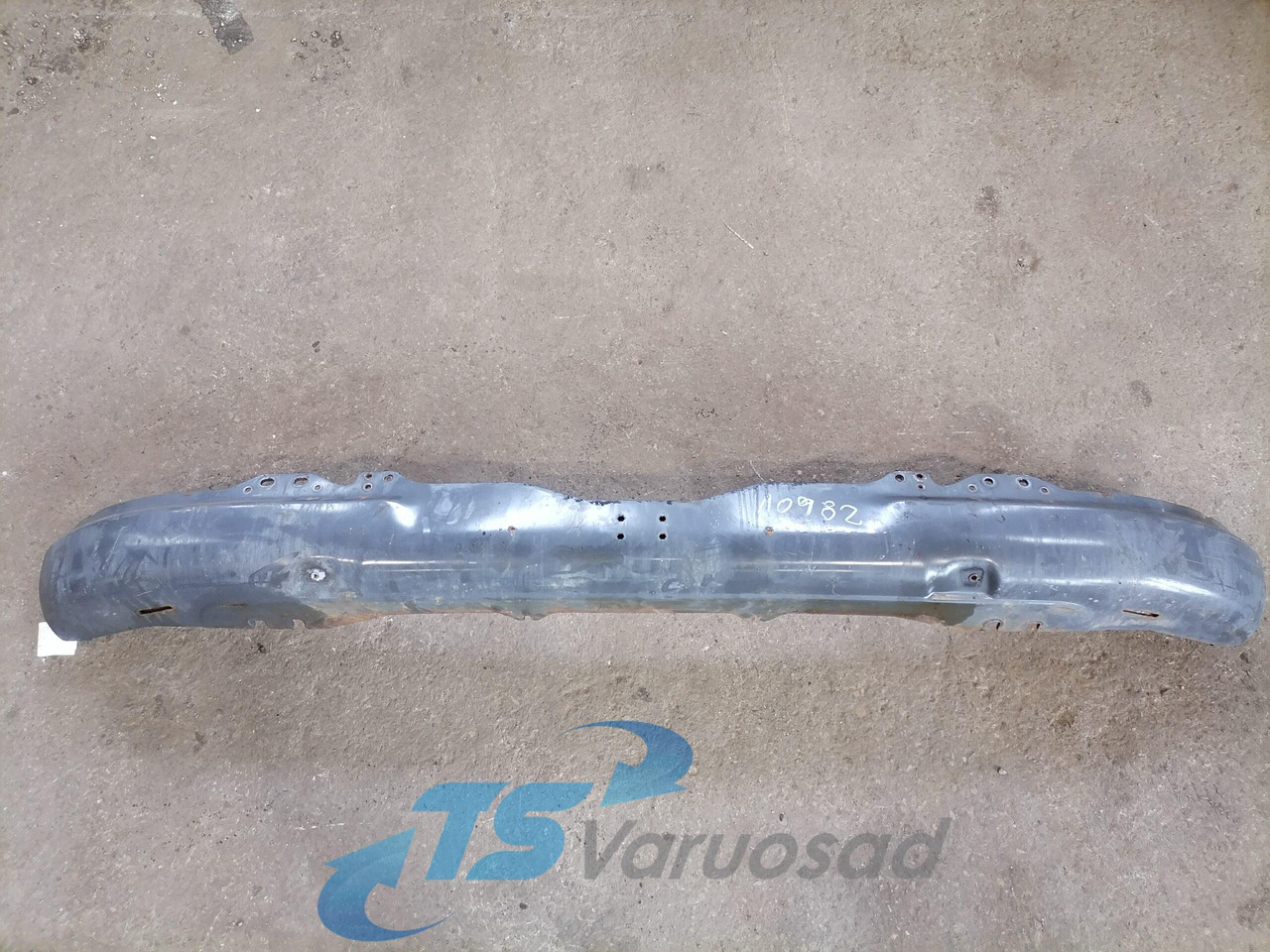 Scania Bumper 1787347 - Parachoques para Camión: foto 4 Scania Bumper 1787347 - Parachoques para Camión: foto 4