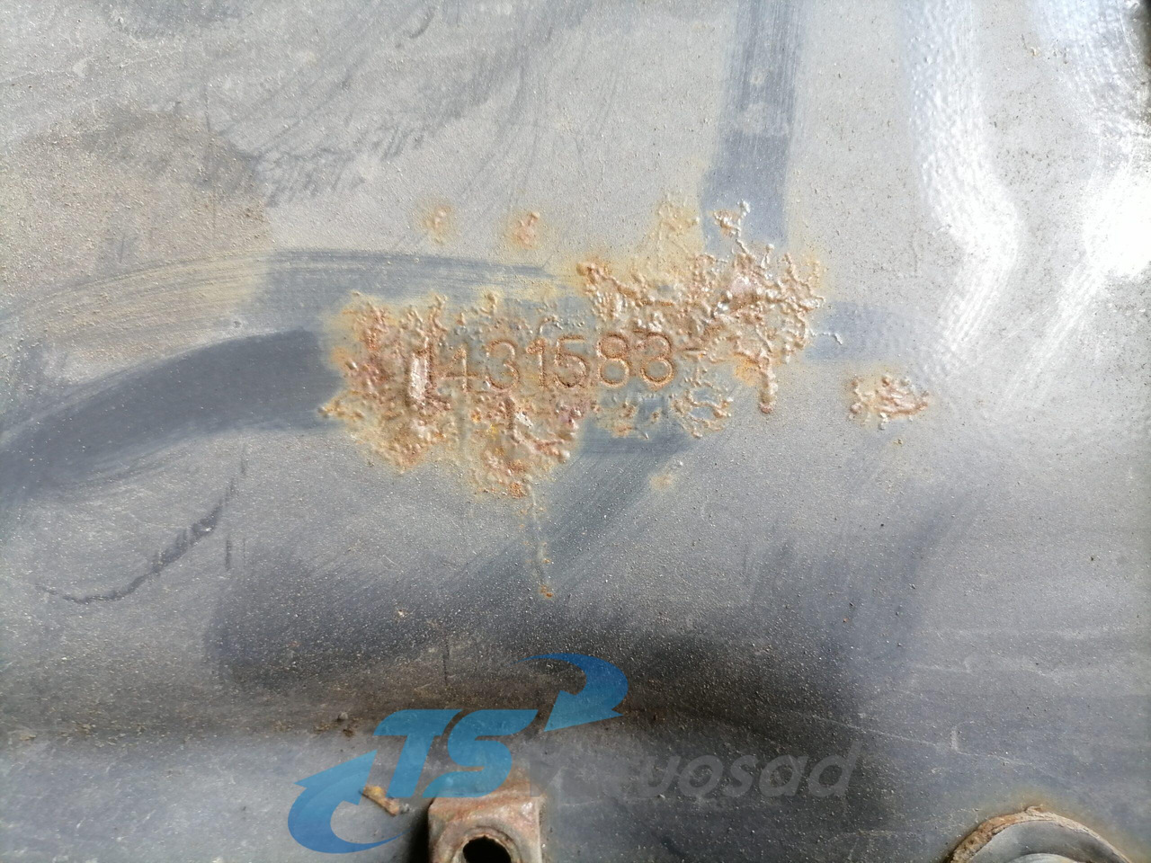 Scania Bumper bracket 1431583 - Parachoques para Camión: foto 3 Scania Bumper bracket 1431583 - Parachoques para Camión: foto 3