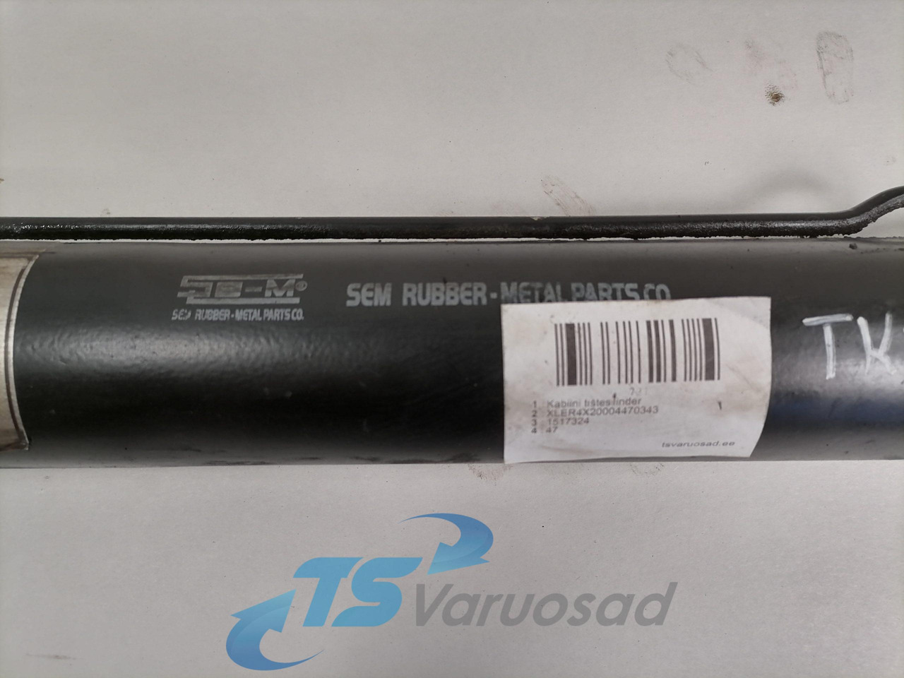 Scania Cab tilting cylinder 1517324 - Suspensión de cabina para Camión: foto 2 Scania Cab tilting cylinder 1517324 - Suspensión de cabina para Camión: foto 2