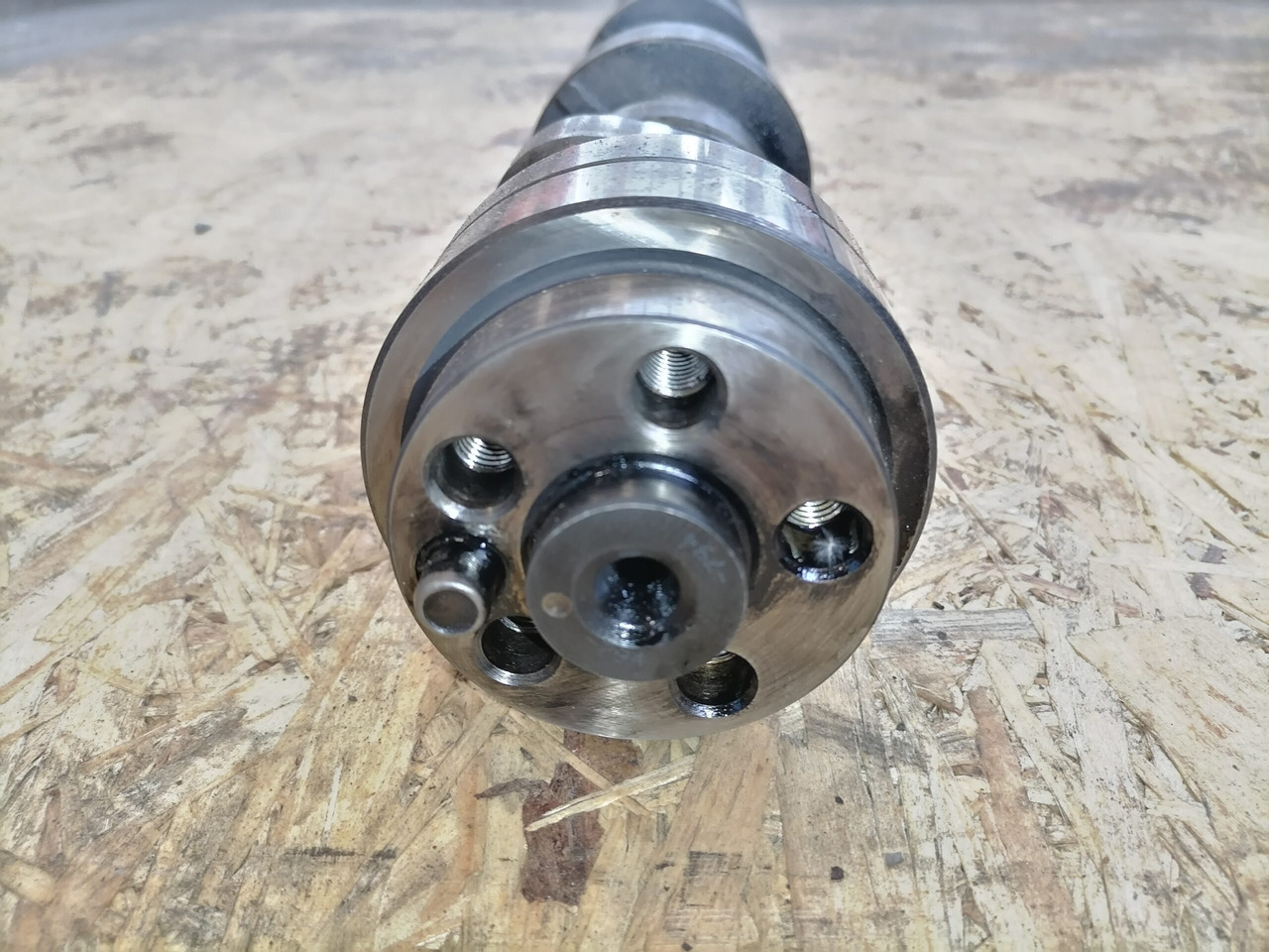 Scania Camshaft 1748794 - Árbol de levas para Camión: foto 2 Scania Camshaft 1748794 - Árbol de levas para Camión: foto 2