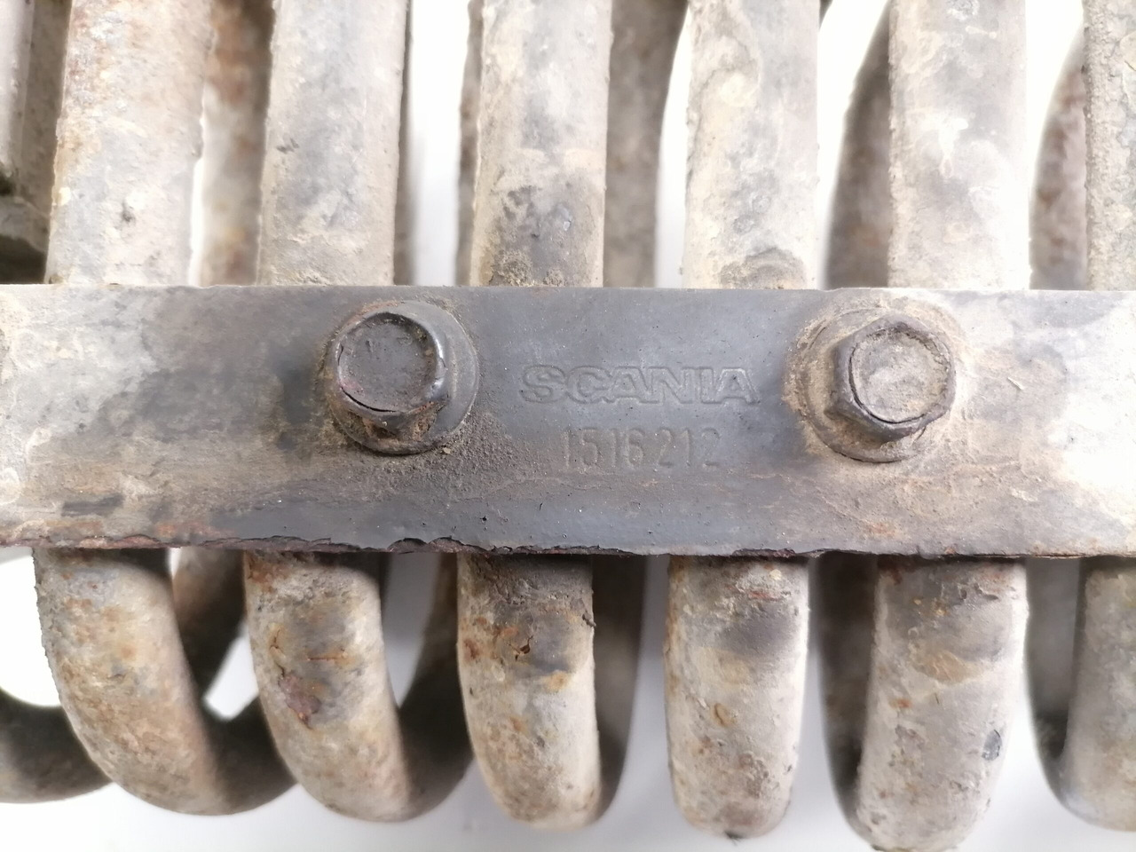 Scania Compressor air pipe 1747246 - Compresor para Camión: foto 2 Scania Compressor air pipe 1747246 - Compresor para Camión: foto 2