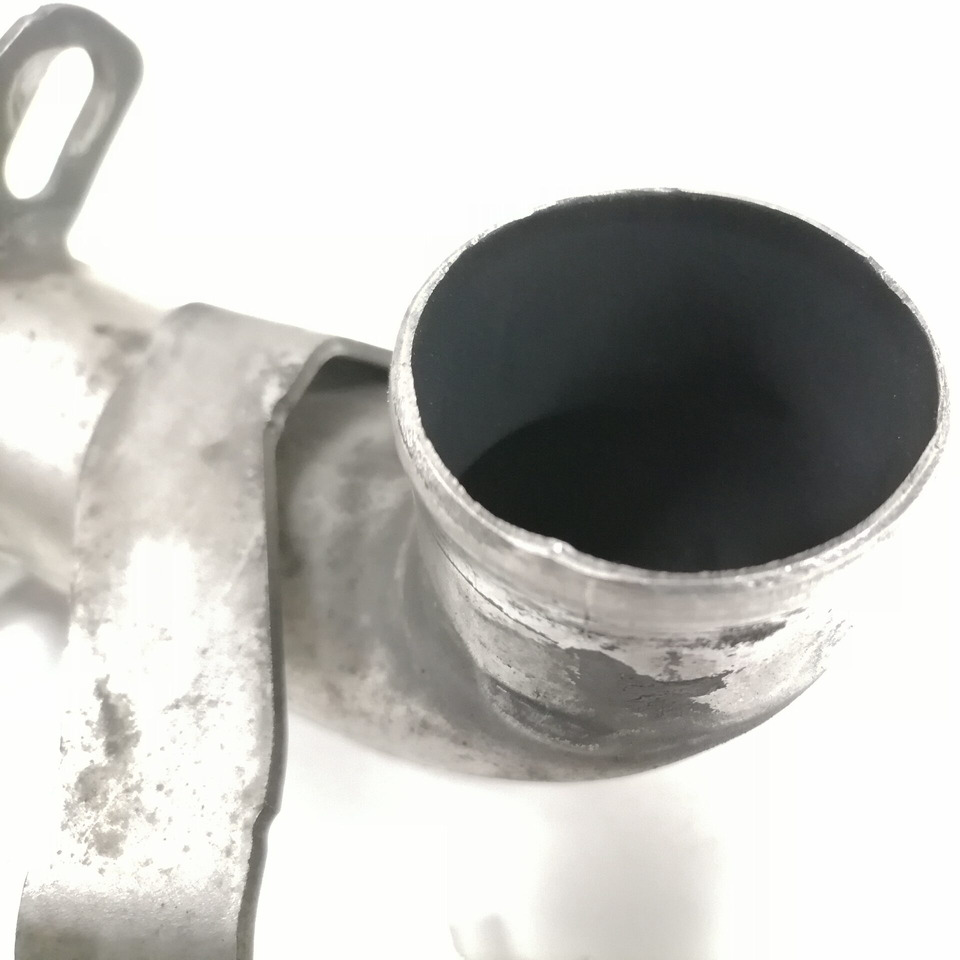 Scania EGR pipe 1890695 - Sistema de escape para Camión: foto 5 Scania EGR pipe 1890695 - Sistema de escape para Camión: foto 5