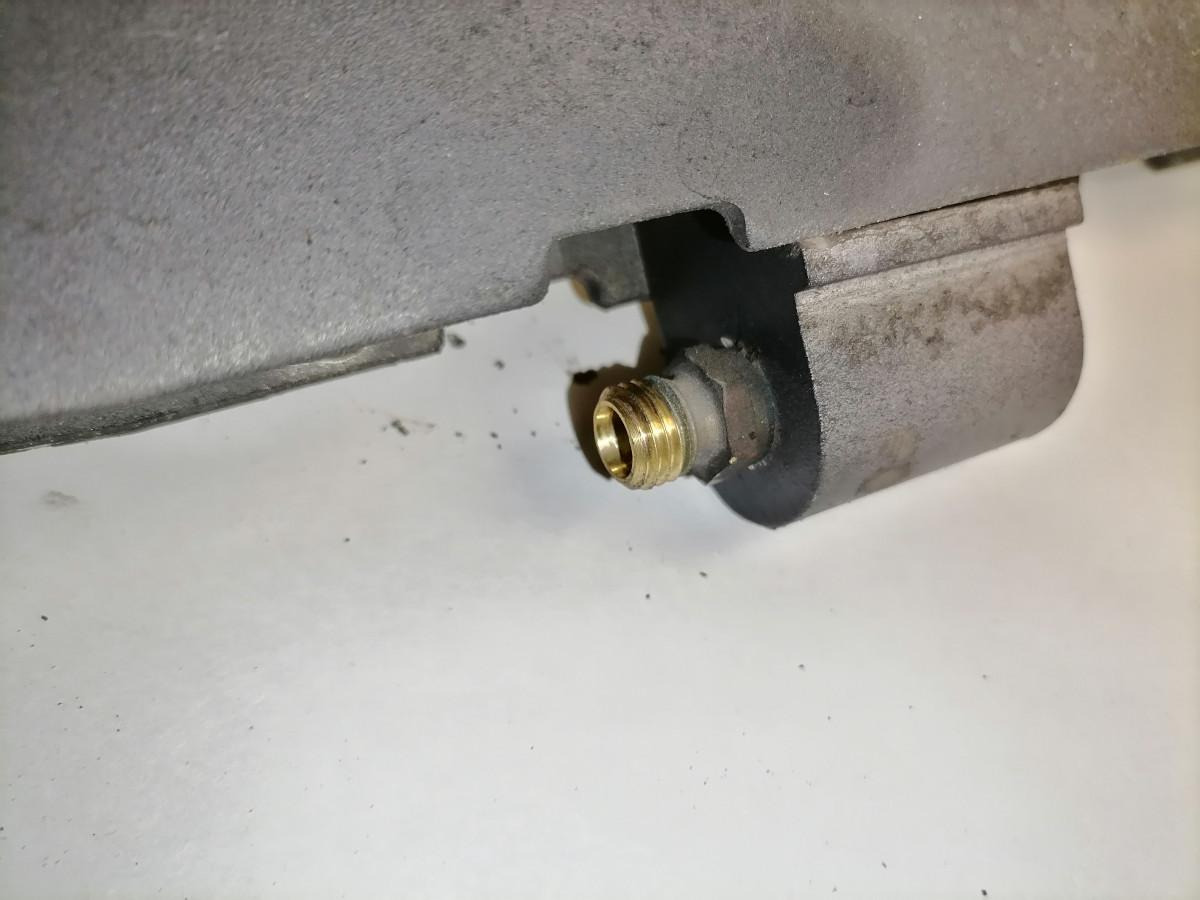 Scania Exhaust gas valve 1731023 - Sistema de escape para Camión: foto 4 Scania Exhaust gas valve 1731023 - Sistema de escape para Camión: foto 4