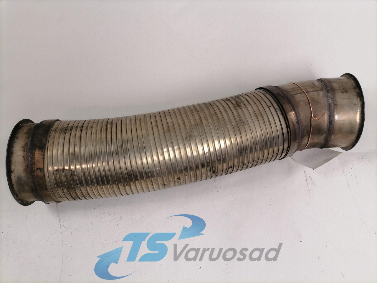 Scania Exhaust pipe 68019 - Silenciador para Camión: foto 1 Scania Exhaust pipe 68019 - Silenciador para Camión: foto 1