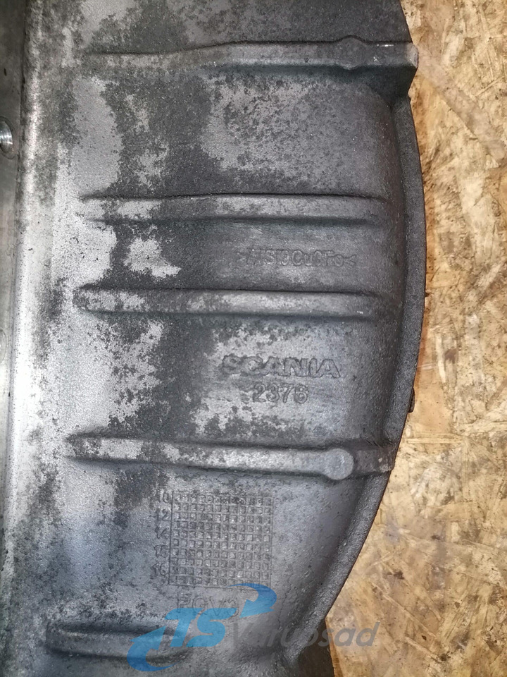 Scania Flywheel housing 1940447 - Volante de inercia para Camión: foto 2 Scania Flywheel housing 1940447 - Volante de inercia para Camión: foto 2