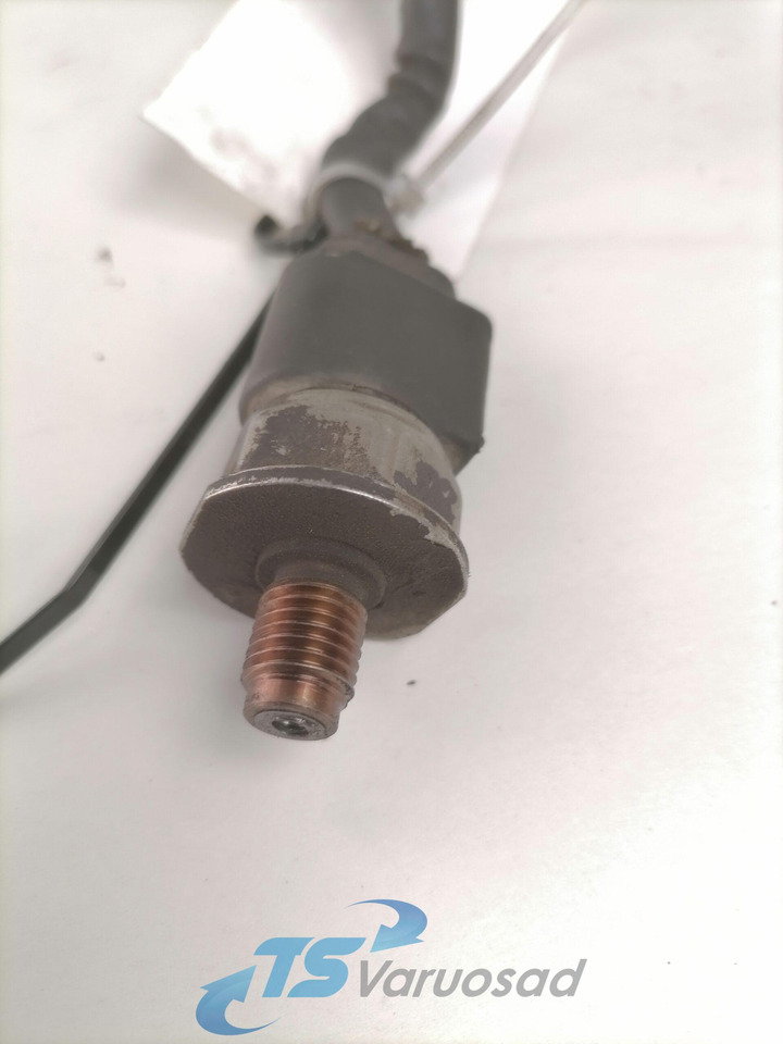 Scania Fuel sensor 1760323 - Sistema de combustible para Camión: foto 2 Scania Fuel sensor 1760323 - Sistema de combustible para Camión: foto 2