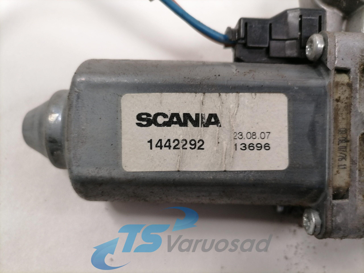 Scania Glass lift 1442292 - Ventana y piezas para Camión: foto 3 Scania Glass lift 1442292 - Ventana y piezas para Camión: foto 3