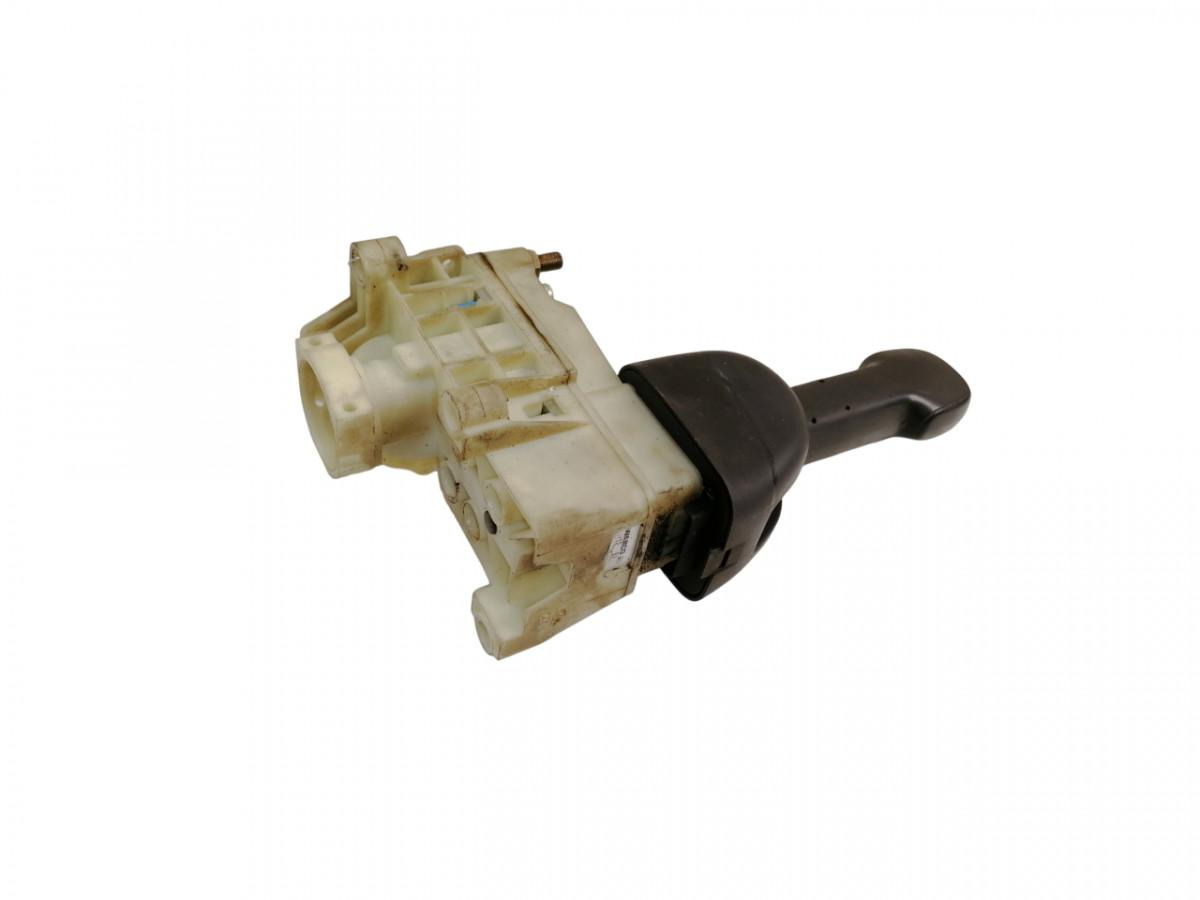 Scania Handbrake control lever 1882111 - Pieza universal para Camión: foto 1 Scania Handbrake control lever 1882111 - Pieza universal para Camión: foto 1