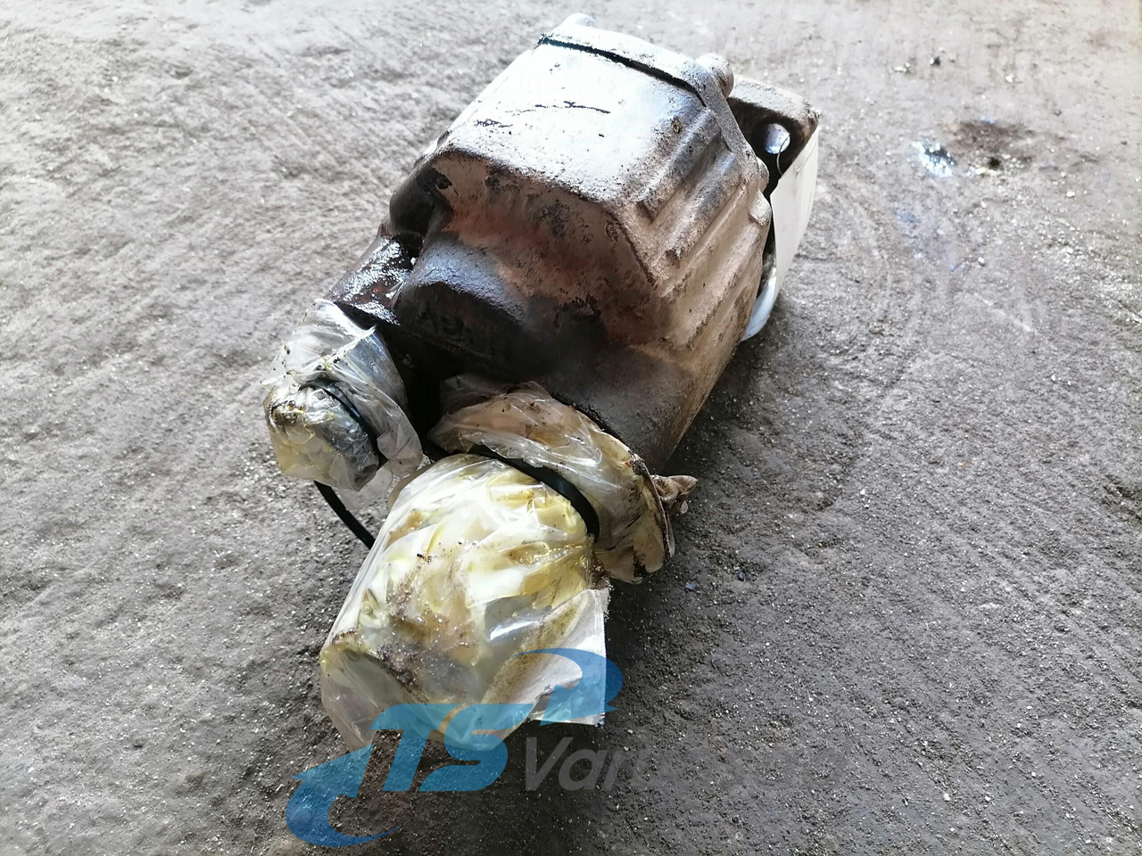 Scania Hydraulic pump B34T61 - Bomba hidráulica para Camión: foto 2 Scania Hydraulic pump B34T61 - Bomba hidráulica para Camión: foto 2