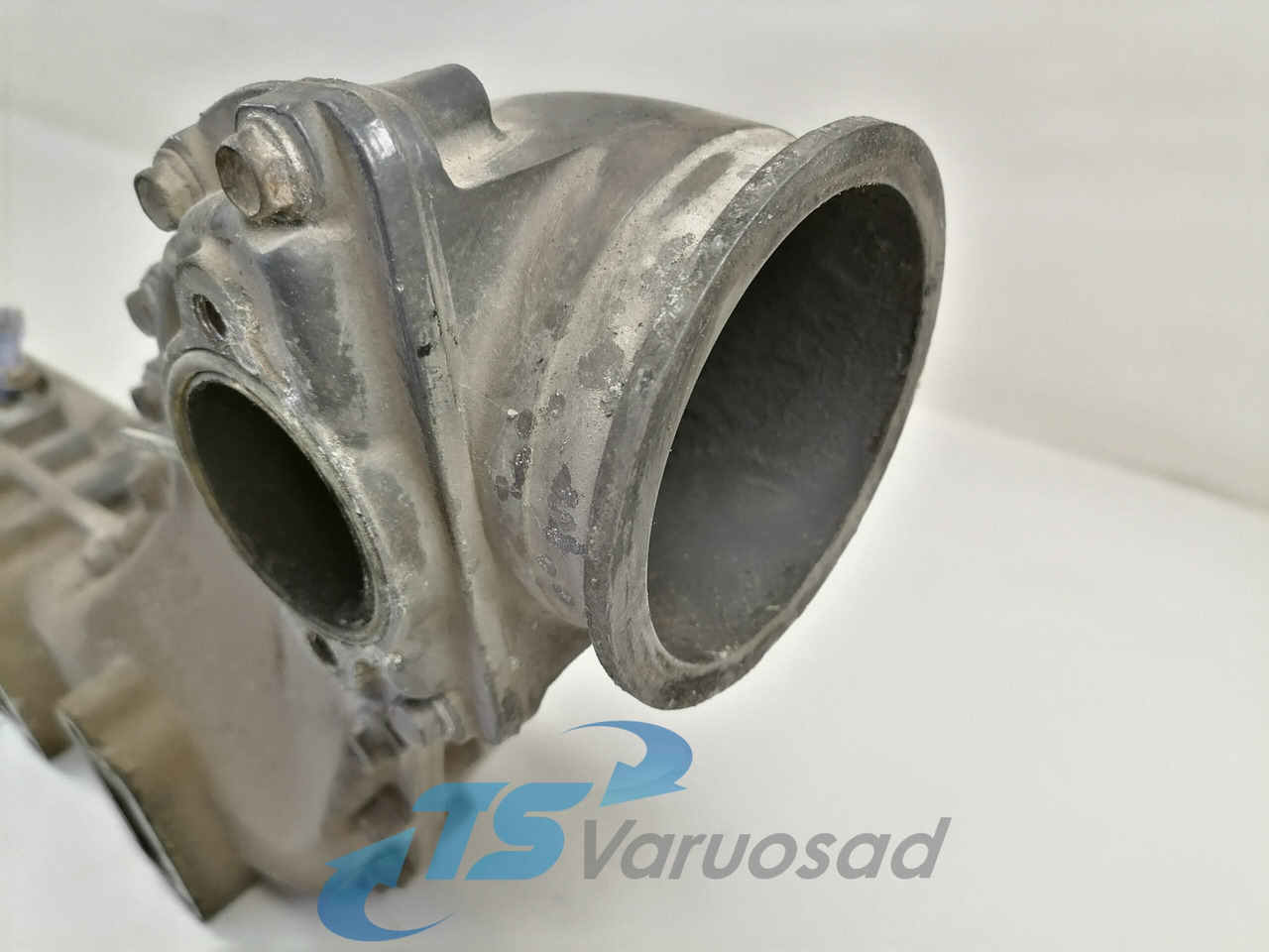 Scania Intake mainfold 1493717 - Colector de admisión para Camión: foto 3 Scania Intake mainfold 1493717 - Colector de admisión para Camión: foto 3