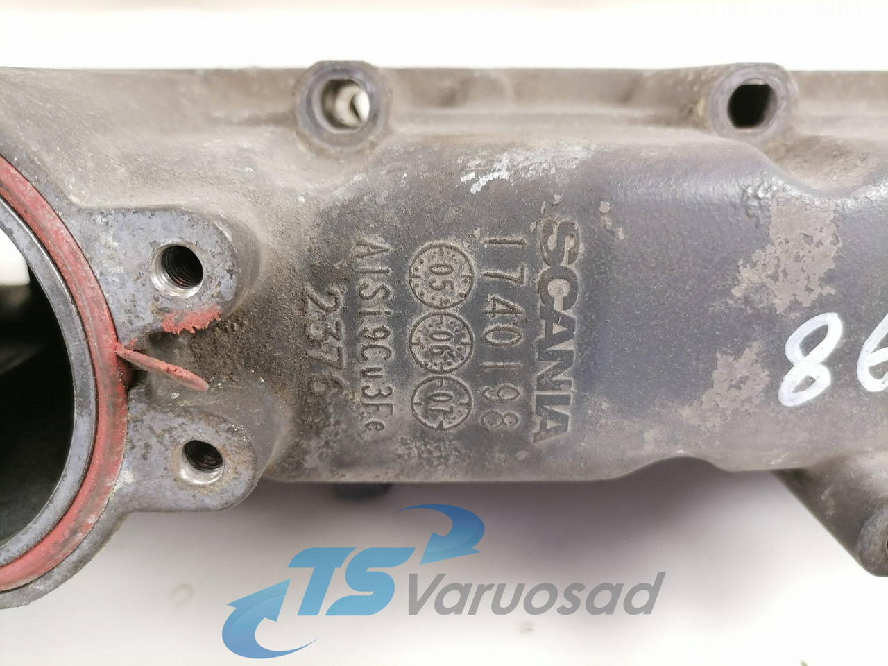 Scania Intake mainfold 1740198 - Colector de admisión para Camión: foto 4 Scania Intake mainfold 1740198 - Colector de admisión para Camión: foto 4