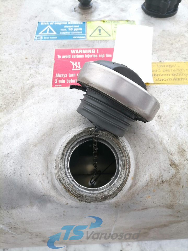 Scania Kütusepaak 600L 1517308 - Depósito de combustible para Camión: foto 5 Scania Kütusepaak 600L 1517308 - Depósito de combustible para Camión: foto 5