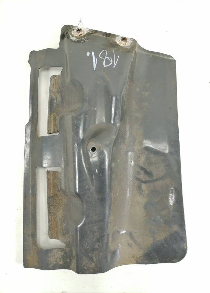 Scania Mudguard 1482415 - Pieza universal para Camión: foto 2 Scania Mudguard 1482415 - Pieza universal para Camión: foto 2