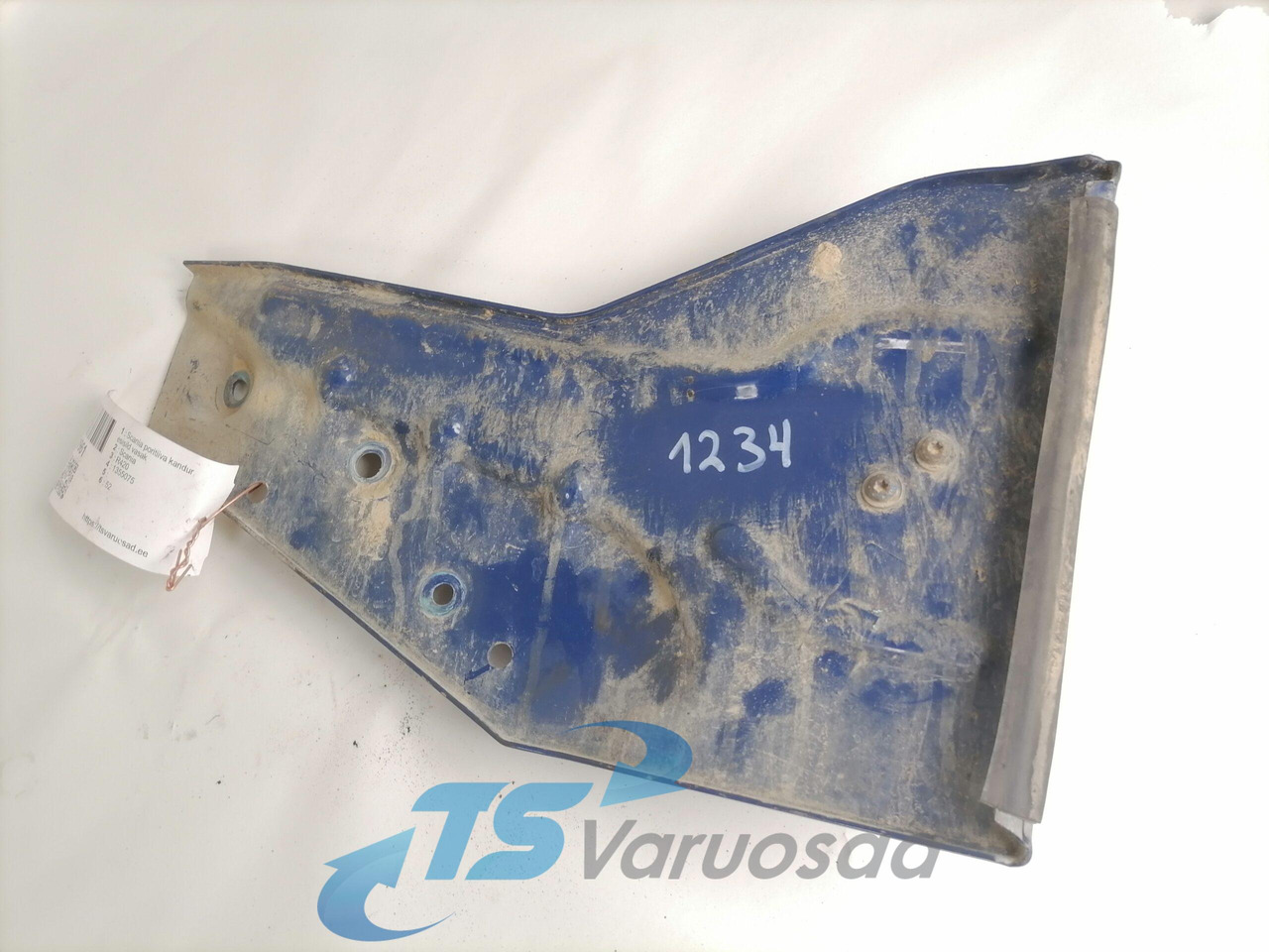 Scania Mudguard bracket 1355075 - Pieza universal para Camión: foto 2 Scania Mudguard bracket 1355075 - Pieza universal para Camión: foto 2