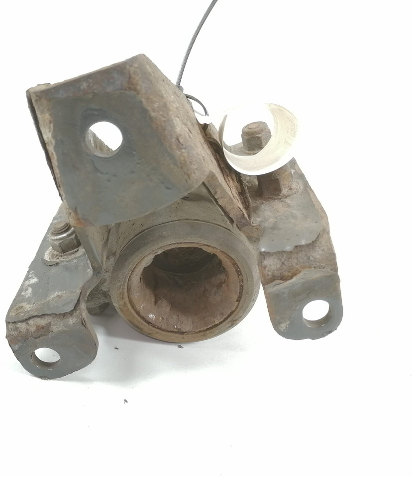 Scania Mudguard bracket 1854879 - Pieza universal para Camión: foto 4 Scania Mudguard bracket 1854879 - Pieza universal para Camión: foto 4