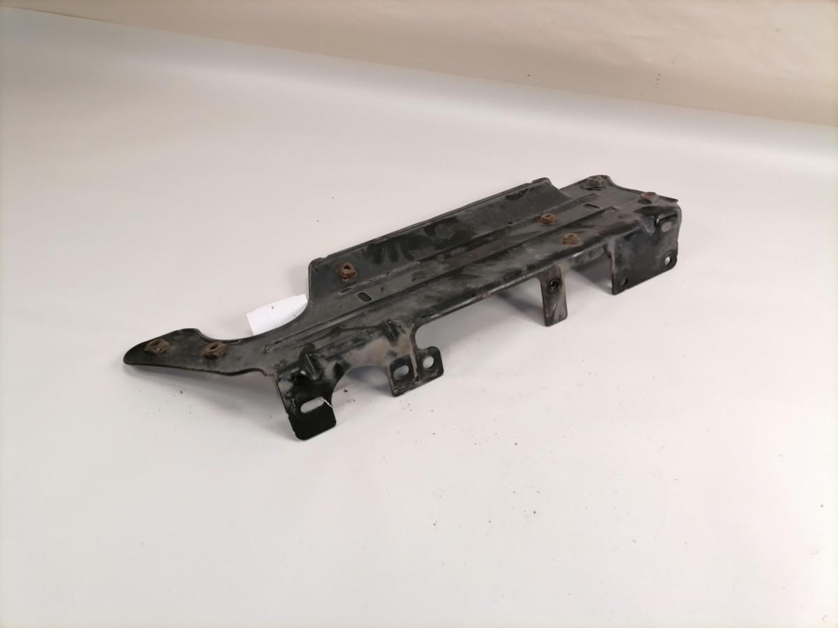 Scania Radiaatori pealne kronstein 1741217 - Pieza universal para Camión: foto 3 Scania Radiaatori pealne kronstein 1741217 - Pieza universal para Camión: foto 3