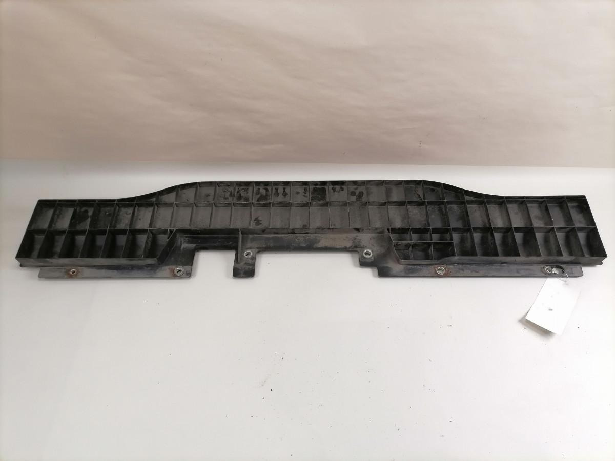 Scania Radiaatori plastik 2390544 - Pieza universal para Camión: foto 3 Scania Radiaatori plastik 2390544 - Pieza universal para Camión: foto 3