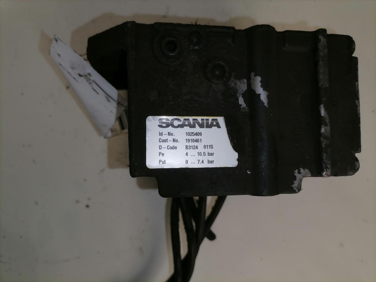 Scania Retarder control valve 1910461 - Piezas de freno para Camión: foto 4 Scania Retarder control valve 1910461 - Piezas de freno para Camión: foto 4
