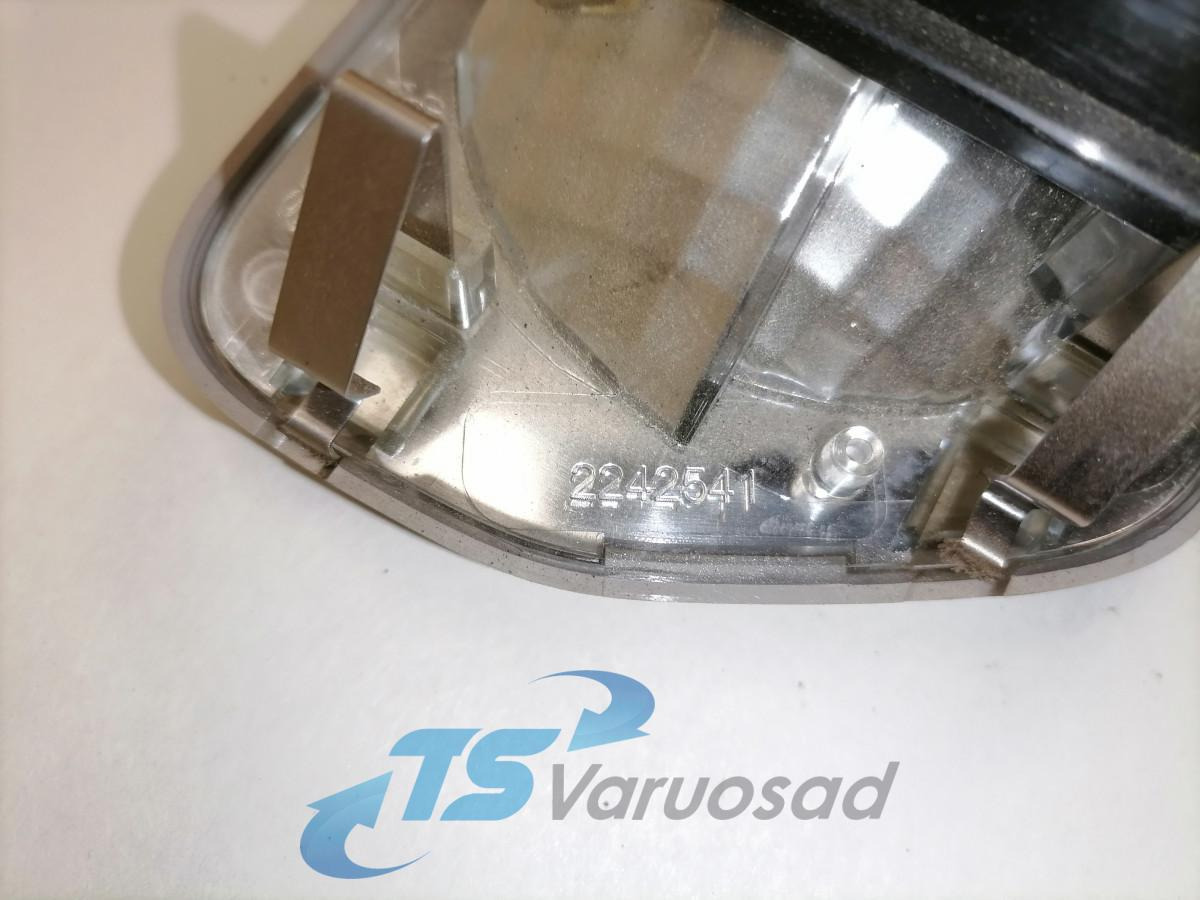 Scania Salongi valgusti 2242541 - Pieza universal para Camión: foto 5 Scania Salongi valgusti 2242541 - Pieza universal para Camión: foto 5