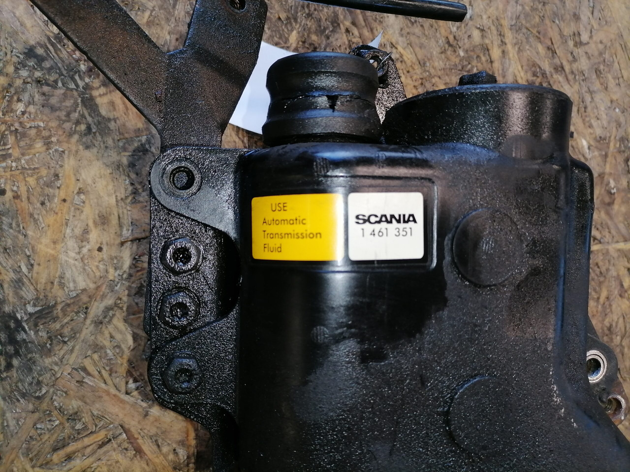 Scania Scania steering oil tank 1461351 - Manguera de dirección para Camión: foto 4 Scania Scania steering oil tank 1461351 - Manguera de dirección para Camión: foto 4