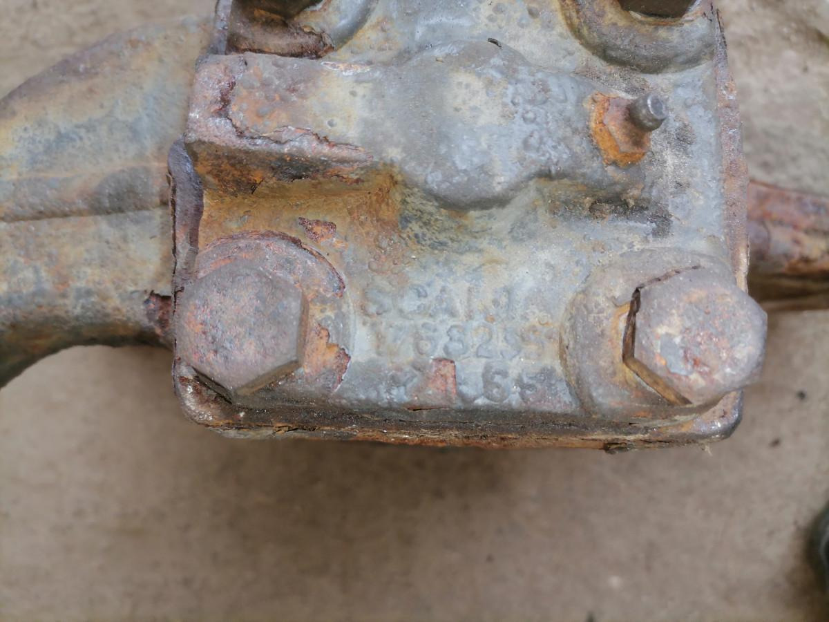 Scania Steering knuckle 1895928 - Eje y piezas para Camión: foto 5 Scania Steering knuckle 1895928 - Eje y piezas para Camión: foto 5