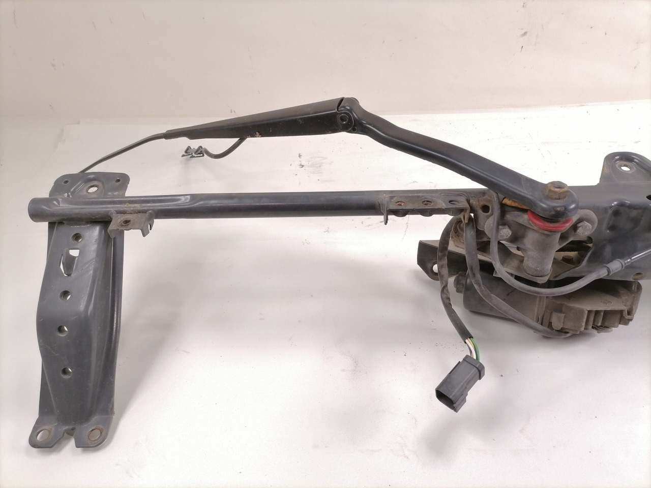 Scania Wiper frame 1765183 - Limpiaparabrisas para Camión: foto 5 Scania Wiper frame 1765183 - Limpiaparabrisas para Camión: foto 5