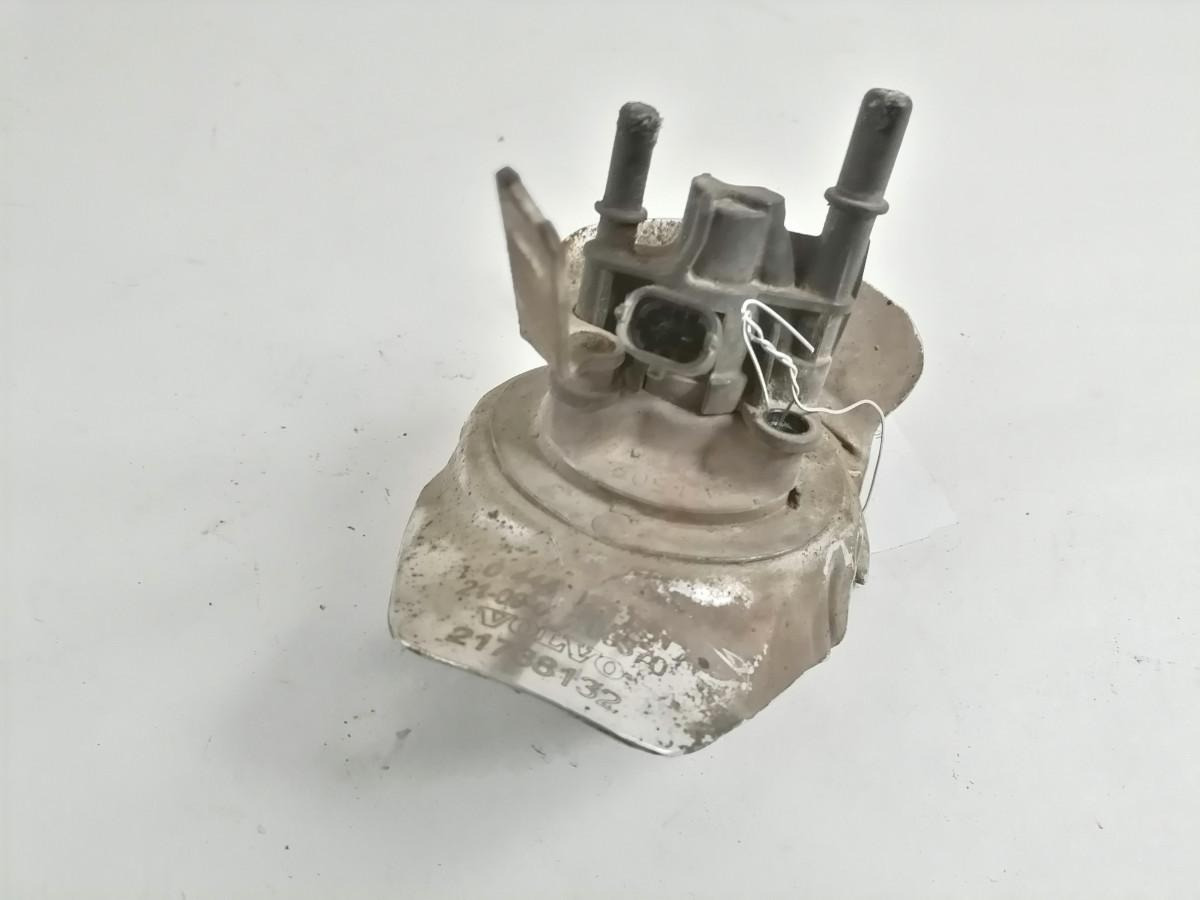 Volvo ADBlue dosaator  21738132 - Sistema de combustible para Camión: foto 3 Volvo ADBlue dosaator  21738132 - Sistema de combustible para Camión: foto 3