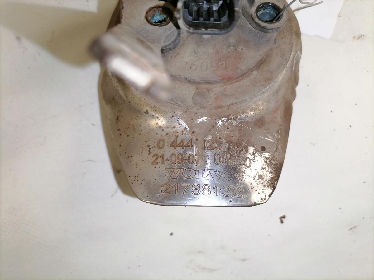 Volvo ADBlue dosaator  21738132 - Sistema de combustible para Camión: foto 5 Volvo ADBlue dosaator  21738132 - Sistema de combustible para Camión: foto 5