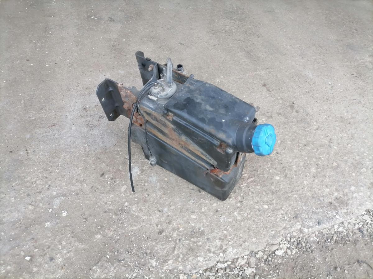Volvo Ad Blue tank 82169309 - Sistema de combustible para Camión: foto 2 Volvo Ad Blue tank 82169309 - Sistema de combustible para Camión: foto 2