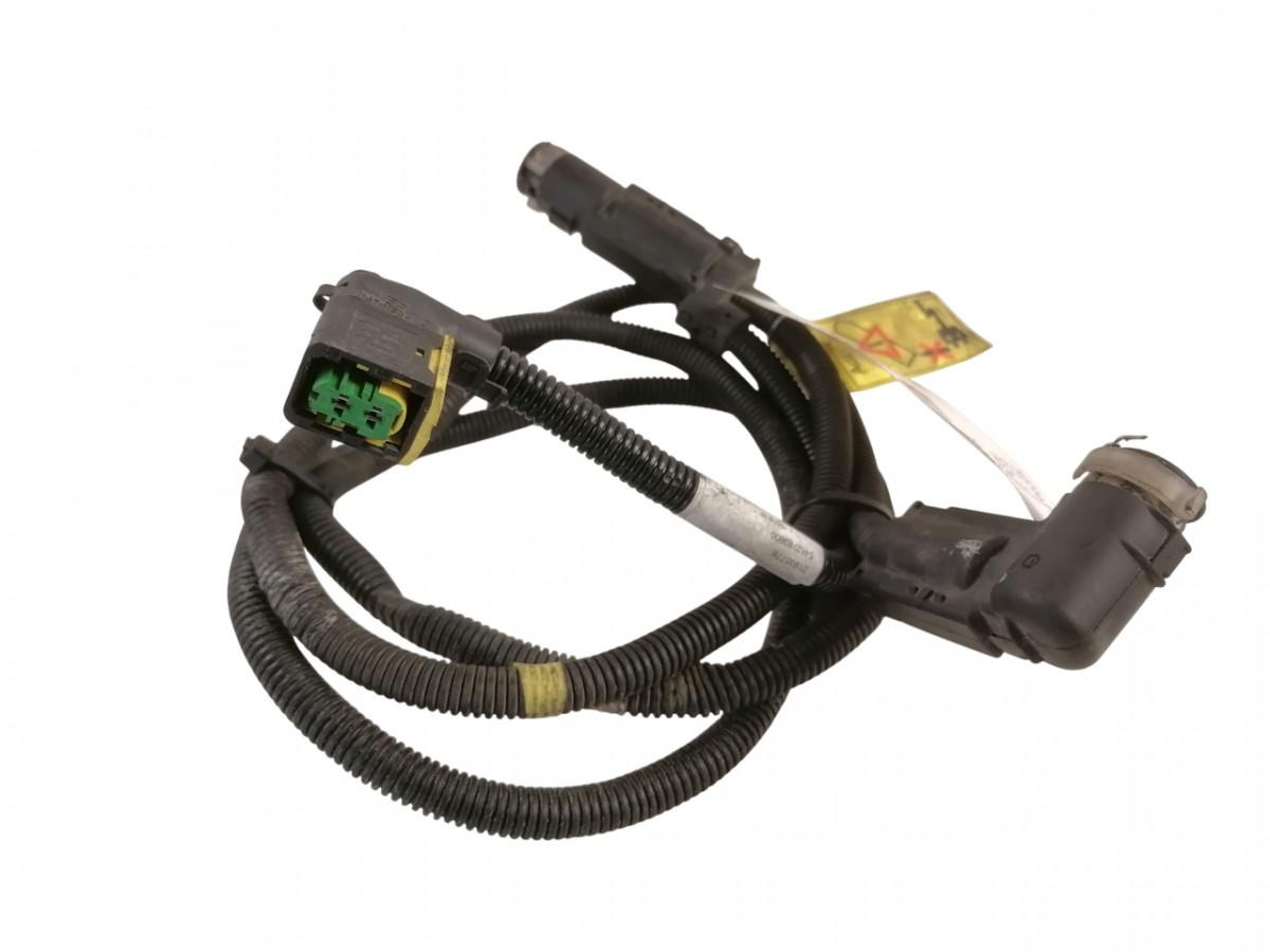 Volvo Adblue kaabel 21935776 - Sistema de combustible para Camión: foto 1 Volvo Adblue kaabel 21935776 - Sistema de combustible para Camión: foto 1