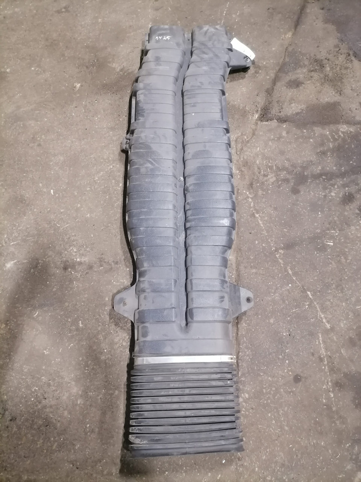 Volvo Air intake 8149274 - Sistema de admisión de aire para Camión: foto 4 Volvo Air intake 8149274 - Sistema de admisión de aire para Camión: foto 4