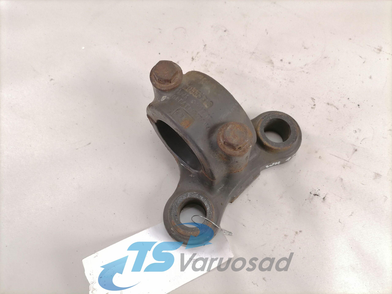 Volvo Anti-roll bar bracket 20555319 - Barra estabilizadora para Camión: foto 1 Volvo Anti-roll bar bracket 20555319 - Barra estabilizadora para Camión: foto 1