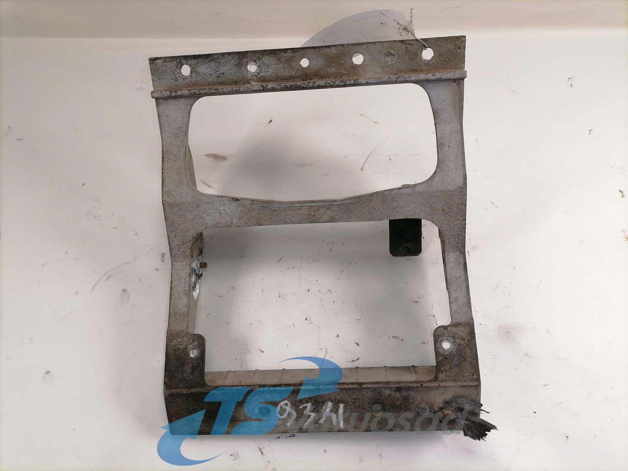 Volvo Astmelaua kandur 5010610723 - Peldaño para Camión: foto 2 Volvo Astmelaua kandur 5010610723 - Peldaño para Camión: foto 2