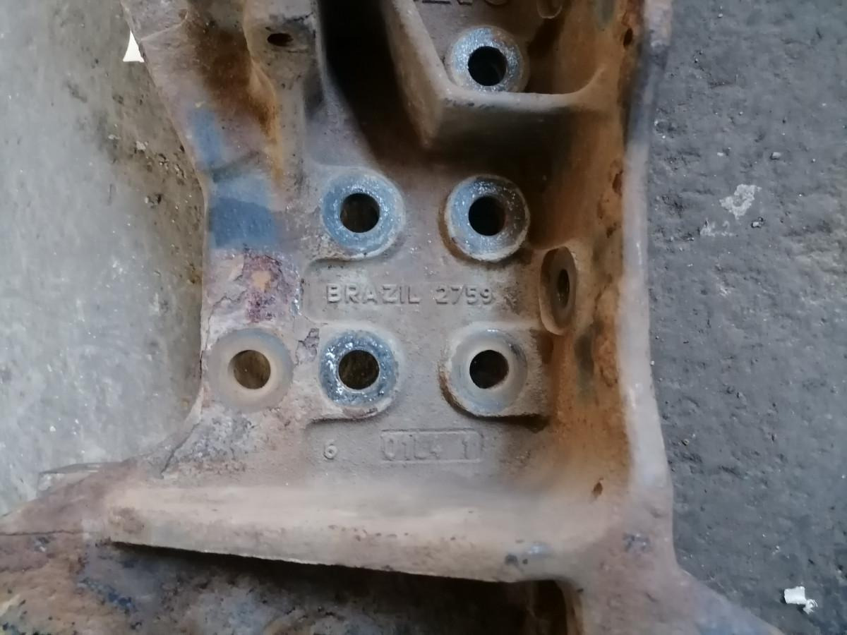 Volvo Bracket 20428257 - Bastidor/ Chasis para Camión: foto 4 Volvo Bracket 20428257 - Bastidor/ Chasis para Camión: foto 4