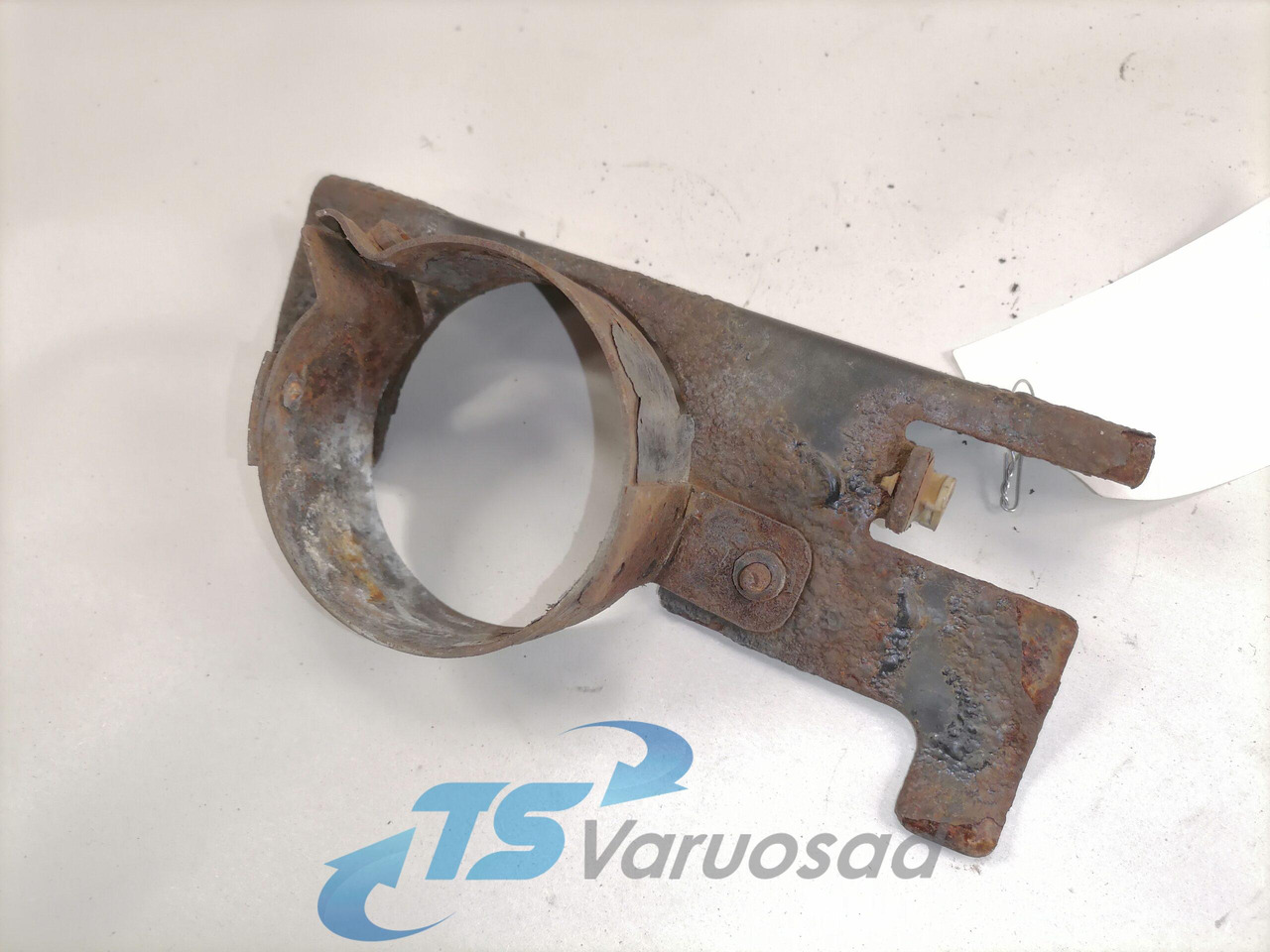 Volvo Bracket 84033492 - Bastidor/ Chasis para Camión: foto 2 Volvo Bracket 84033492 - Bastidor/ Chasis para Camión: foto 2