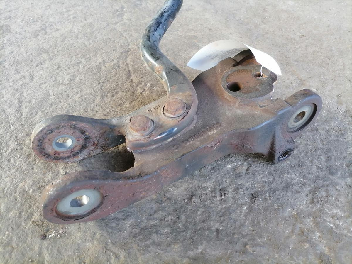 Volvo Cab anti roll bar 20757640 - Suspensión de cabina para Camión: foto 3 Volvo Cab anti roll bar 20757640 - Suspensión de cabina para Camión: foto 3