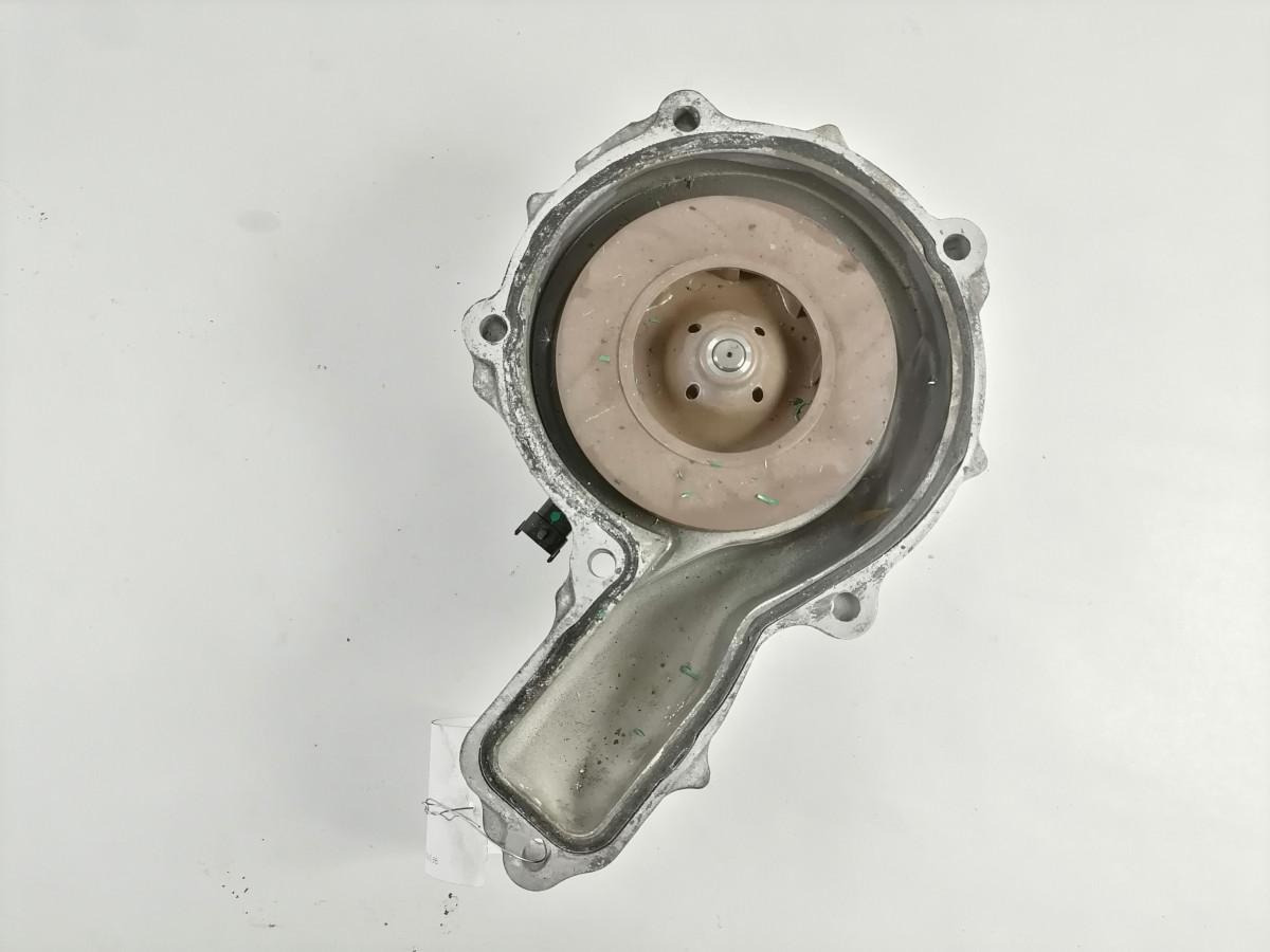 Volvo Cooling pump 21814036 - Bomba de refrigerante para Camión: foto 3 Volvo Cooling pump 21814036 - Bomba de refrigerante para Camión: foto 3