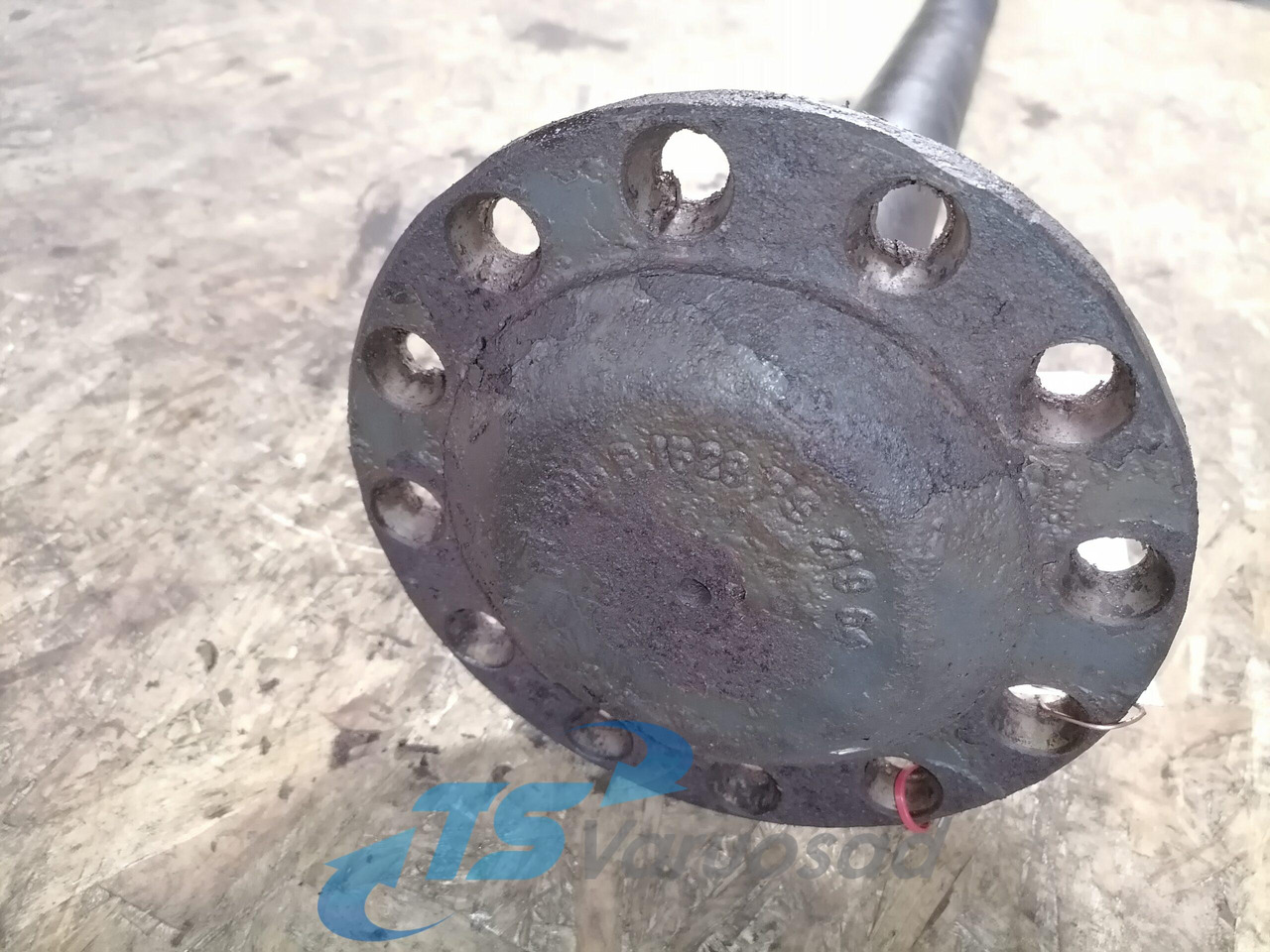Volvo Drive shaft 1524628 - Palier para Camión: foto 3 Volvo Drive shaft 1524628 - Palier para Camión: foto 3