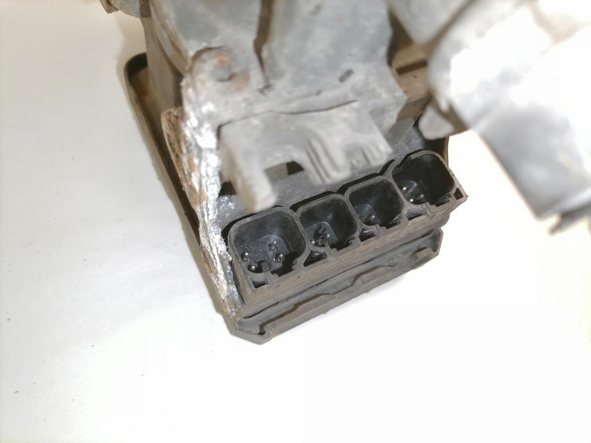 Volvo EBS brake valve 20828237 - Válvula de freno para Camión: foto 4 Volvo EBS brake valve 20828237 - Válvula de freno para Camión: foto 4